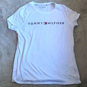 TOMMY HILFIGER WOMENS MEDIUM WHITE SHORTSLEEVED LOGO TEE